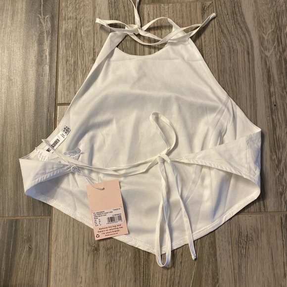 White Halterneck Hanky Hem Crop Top - Picture 4 of 4